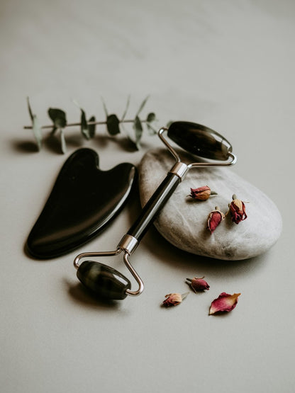 Obsidian Jade Roller & Gua Sha Set – 100% Natural Stone (Black)